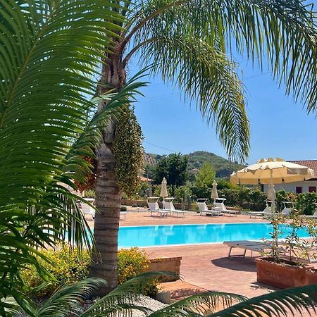 Cuore Del Cilento Relais&Retreat Кастеллабате Екстер'єр фото